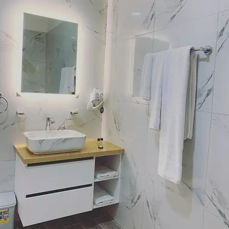 Belux Hotel Tirana