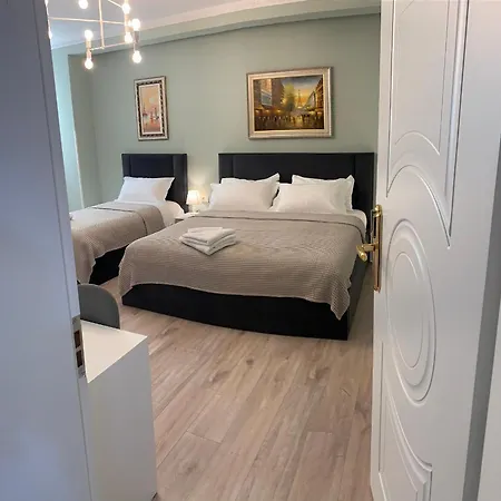 Отель Belux Тирана