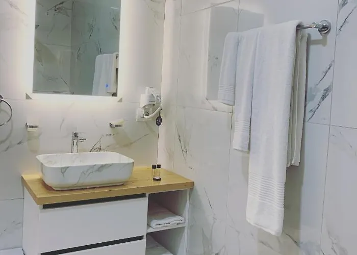 Belux Hotel Tirana